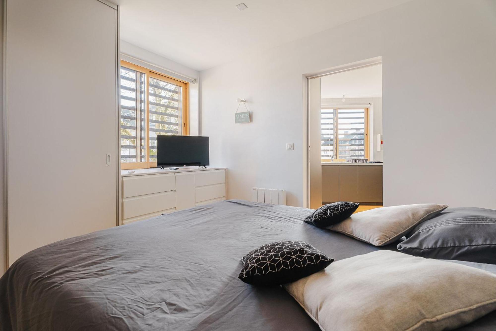 L'Atelier, Appartement Lumineux Et Cosy Ploermel Bagian luar foto